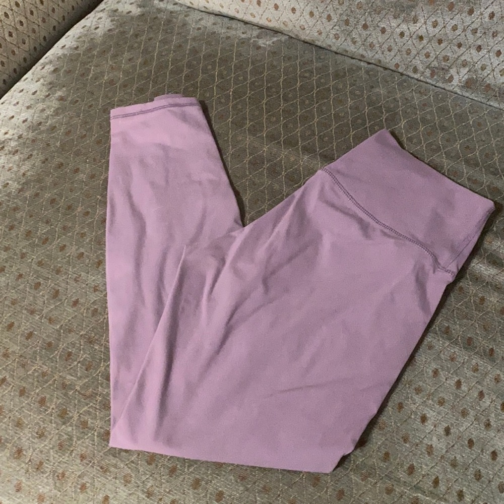 Lilac luxe zyia leggings size 4